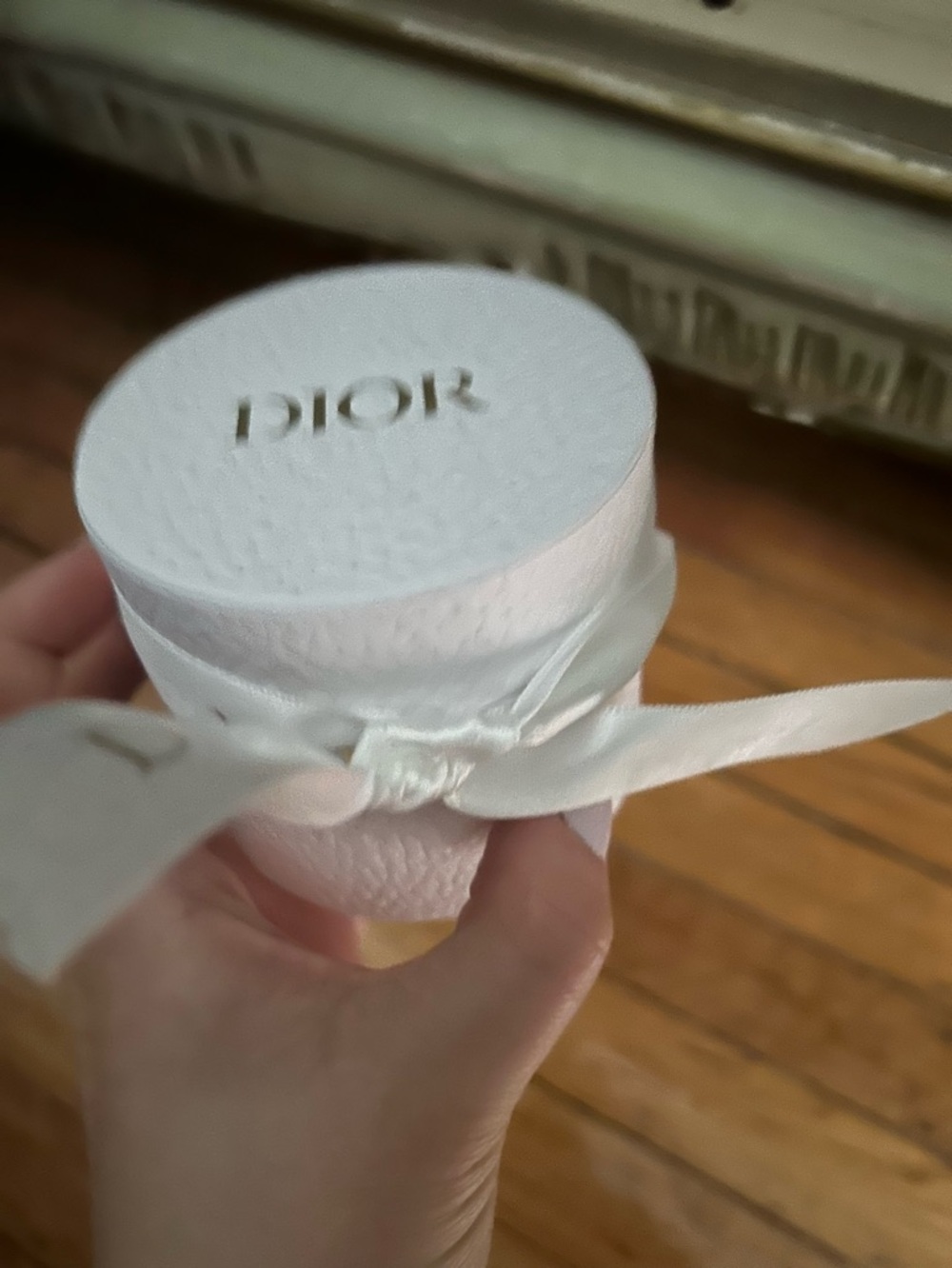 Dior Silk Ribbon - Picture 5 of 5